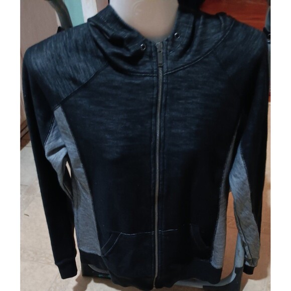 Jacket - Picture 3 of 4